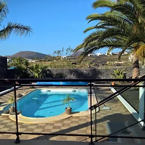 Tía Ela Habitación en casa particular Yaiza (Lanzarote)